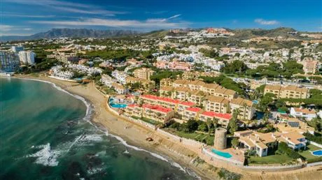 Macdonald Doña Lola Resort