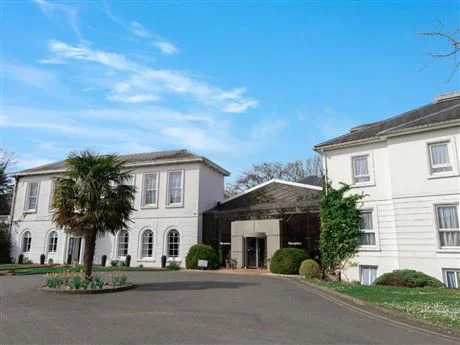 Manor of Groves Hotel, Golf & Country Club