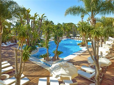 Ria Park Hotel