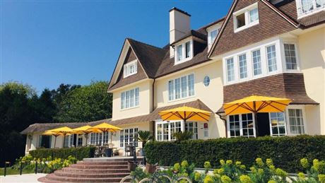 Le Manoir Hotel