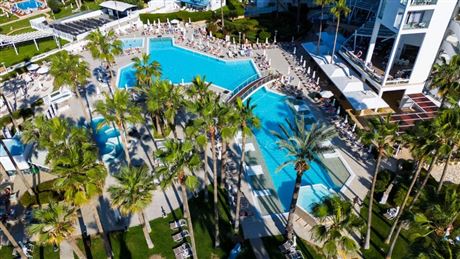Cypria Maris Beach Hotel & Spa