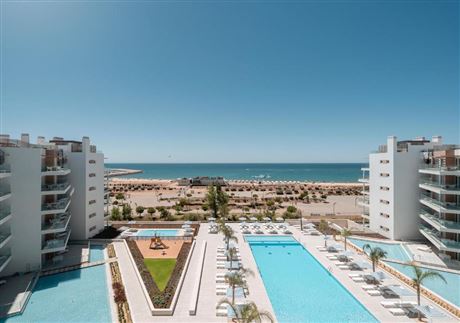 Dom Pedro Residences