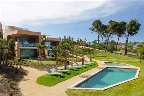 Palmares Signature Apartments Ocean Living & Golf